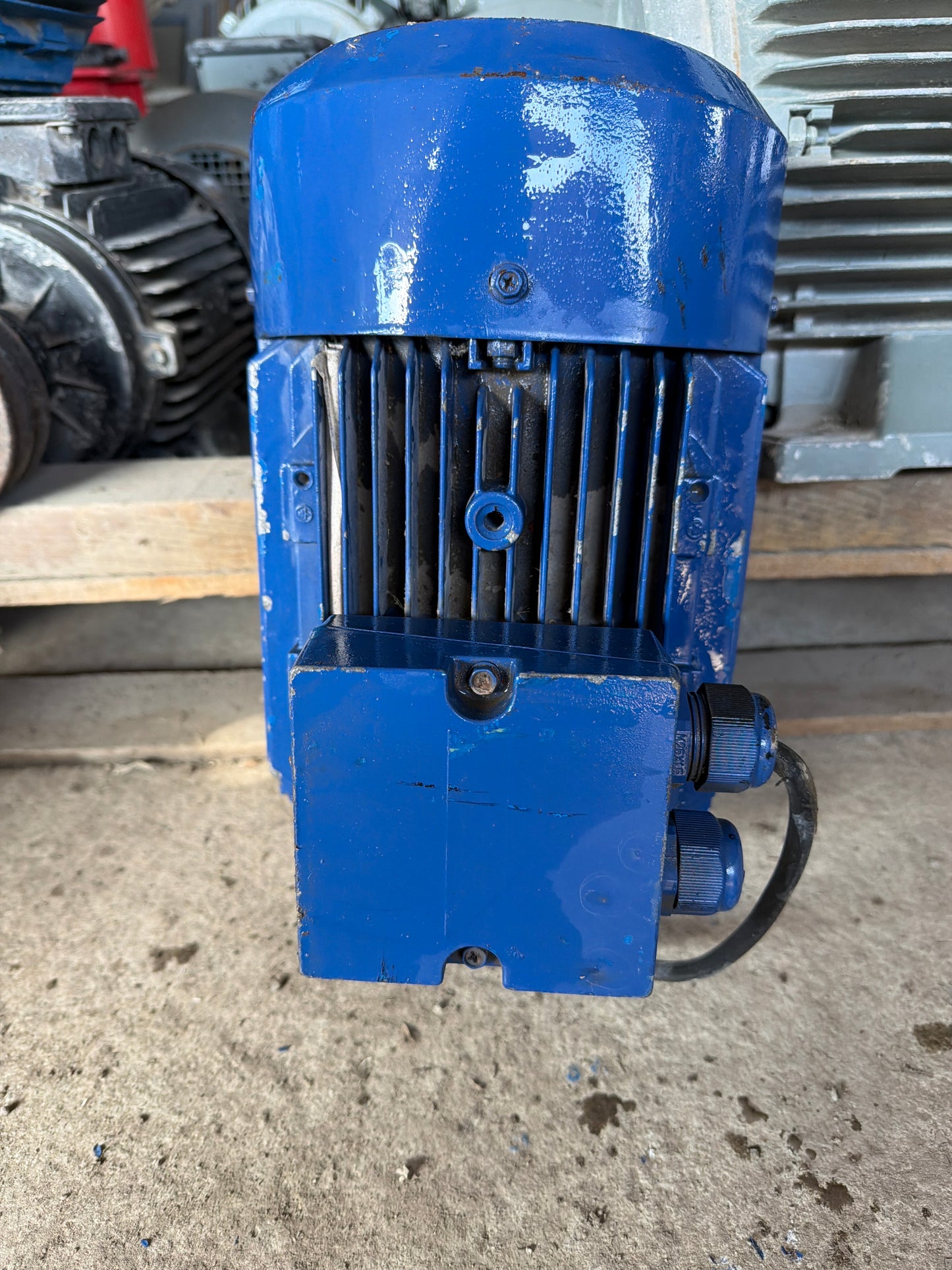 Model Stream MS112M-2 Motor VDE0530 - 27 kg