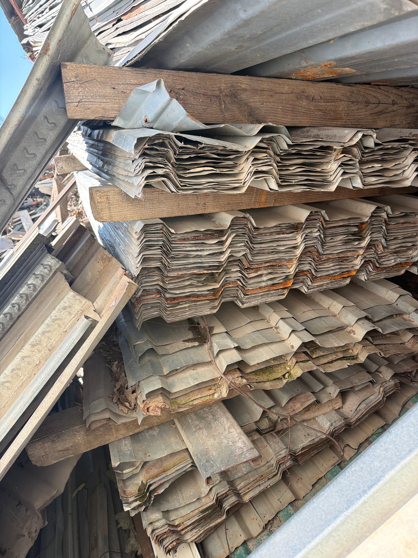 İkinci El Çatı Sacı 2-4 Metre Karışık Boy – 2500 Adet Stok