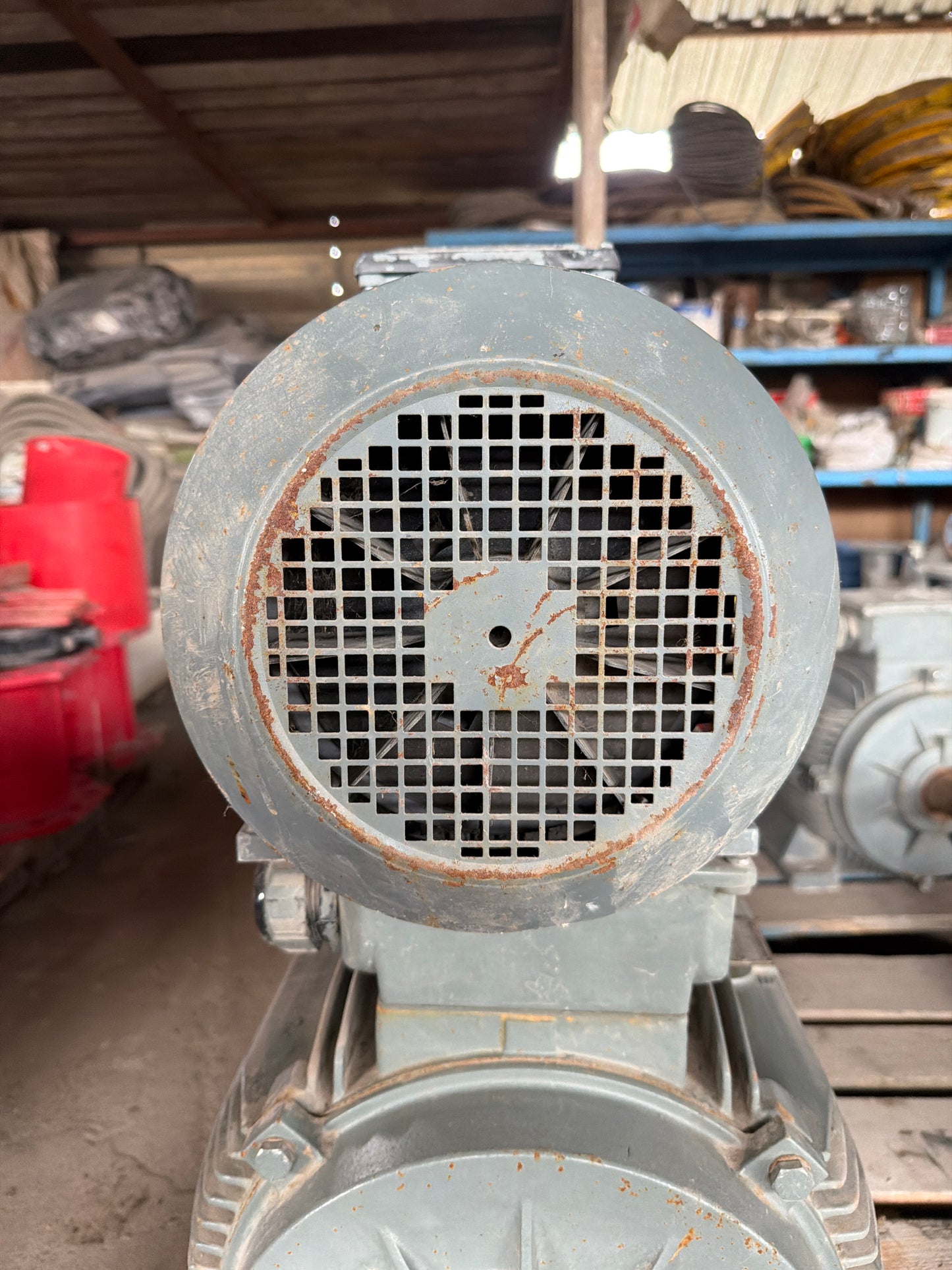 Gamak AGM2E 132M4 Motor - Endüstriyel Motor