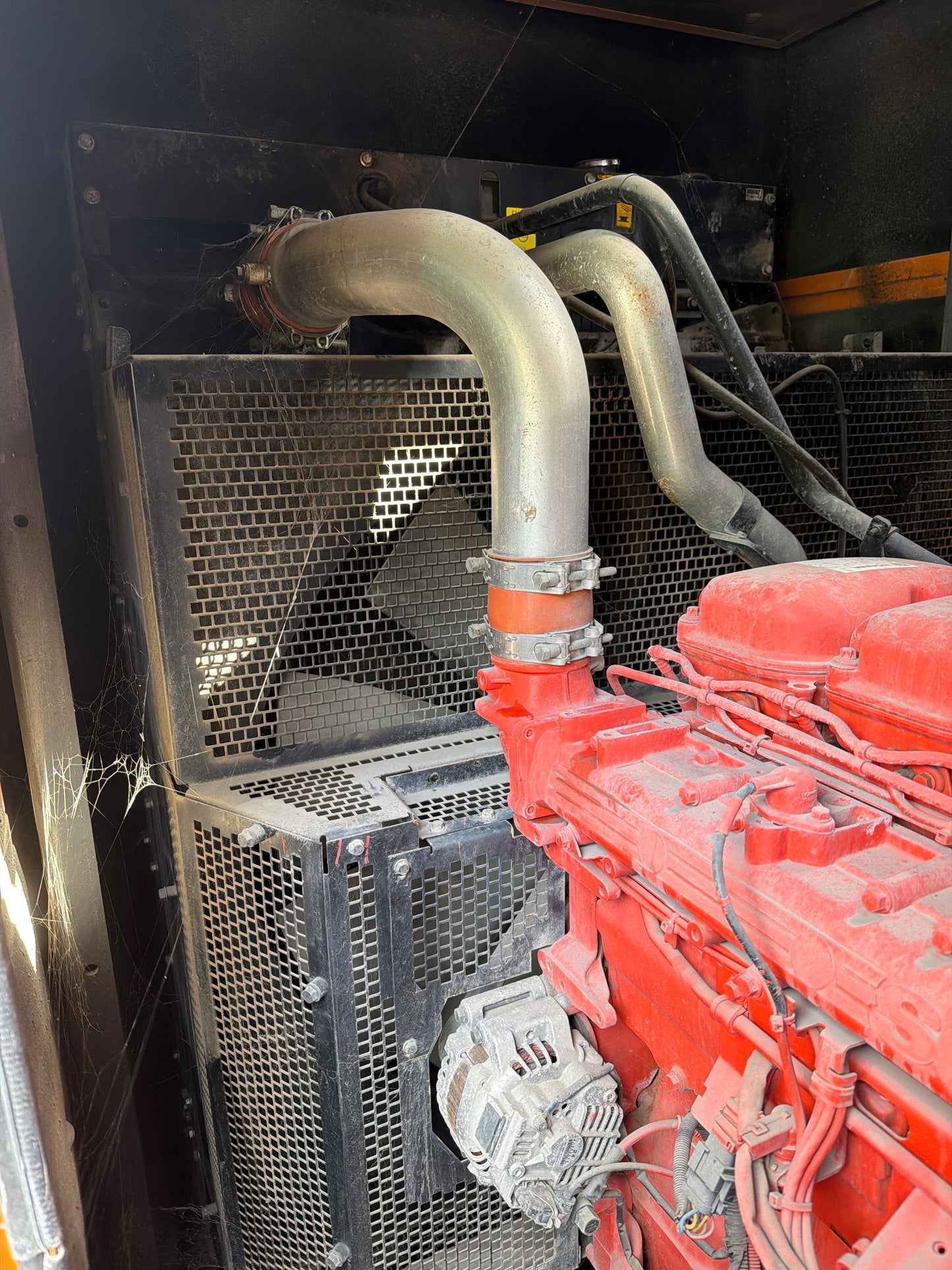 500 KVA ALİMAR JENERATÖR – SCANIA MOTORLU | 1854 SAATTE DİZEL JENERATÖR