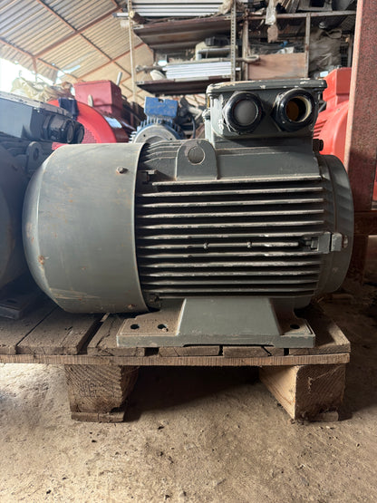 Gamak AGM2E 160 M3 Motor - Endüstriyel Motor