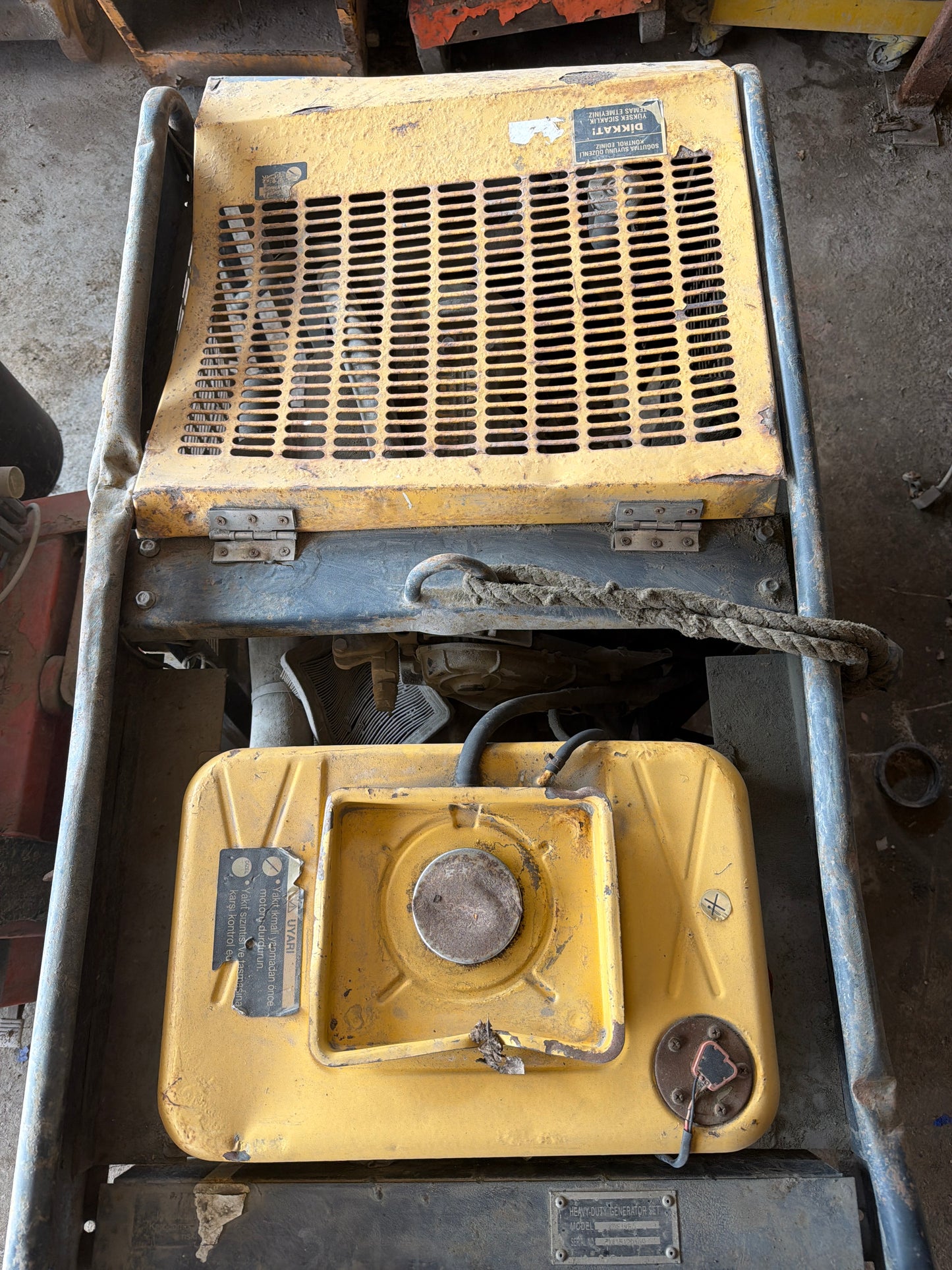 Kipor KDE19EA Jeneratör - Yüksek Kapasite 15.3 Kva