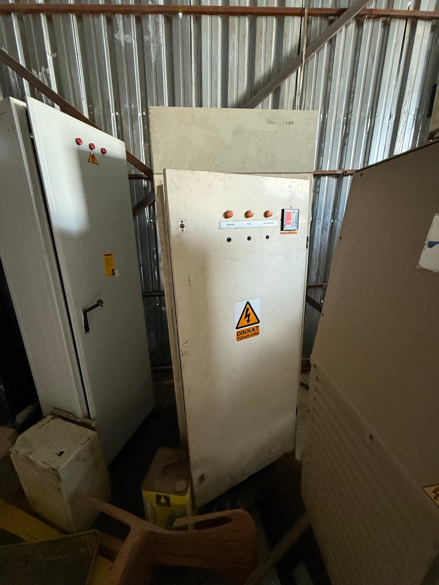 Aksa 1625 kVA Jeneratör - Cummins Motor 490 Saat + Transfer Panosu