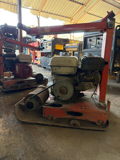 PTK 18x40B Titreşimli Kompaktör – 89 kg – 2010 Model – İkinci El