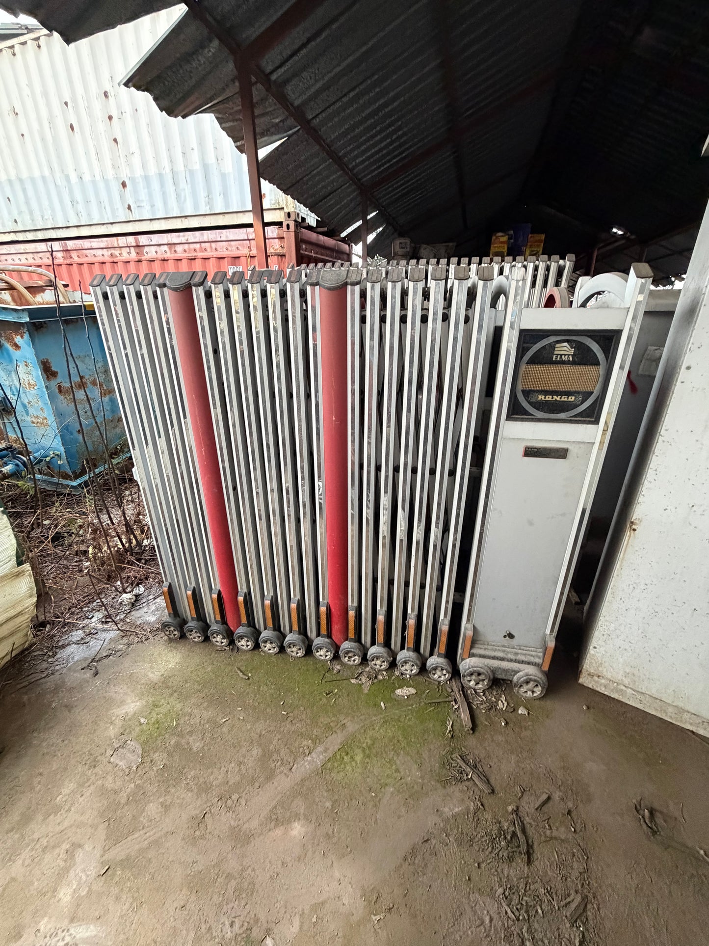 Akerdeon Şerit Bariyer - 2 Metre ve 3 Metre Çok Temiz