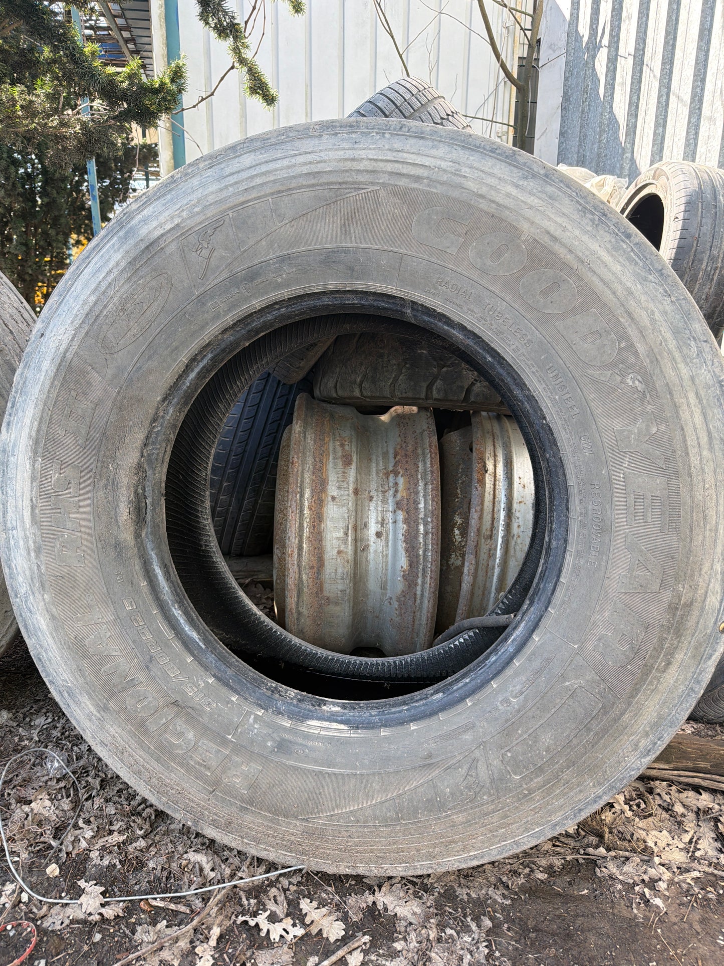 Karışık Lastik Stoku 150 Adet – Araba Kamyon Forklift – İkinci El