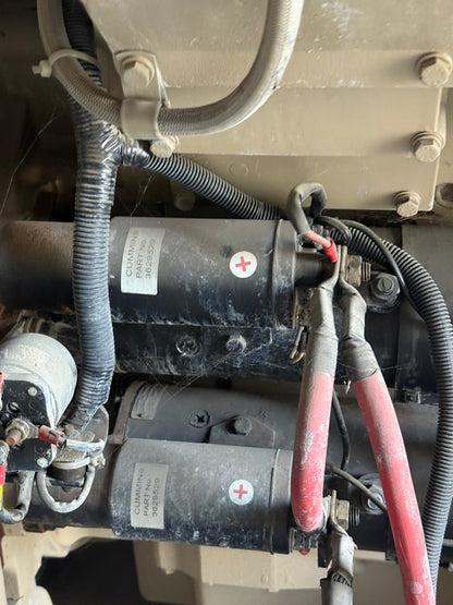 Aksa 1625 kVA Jeneratör - Cummins Motor 490 Saat + Transfer Panosu