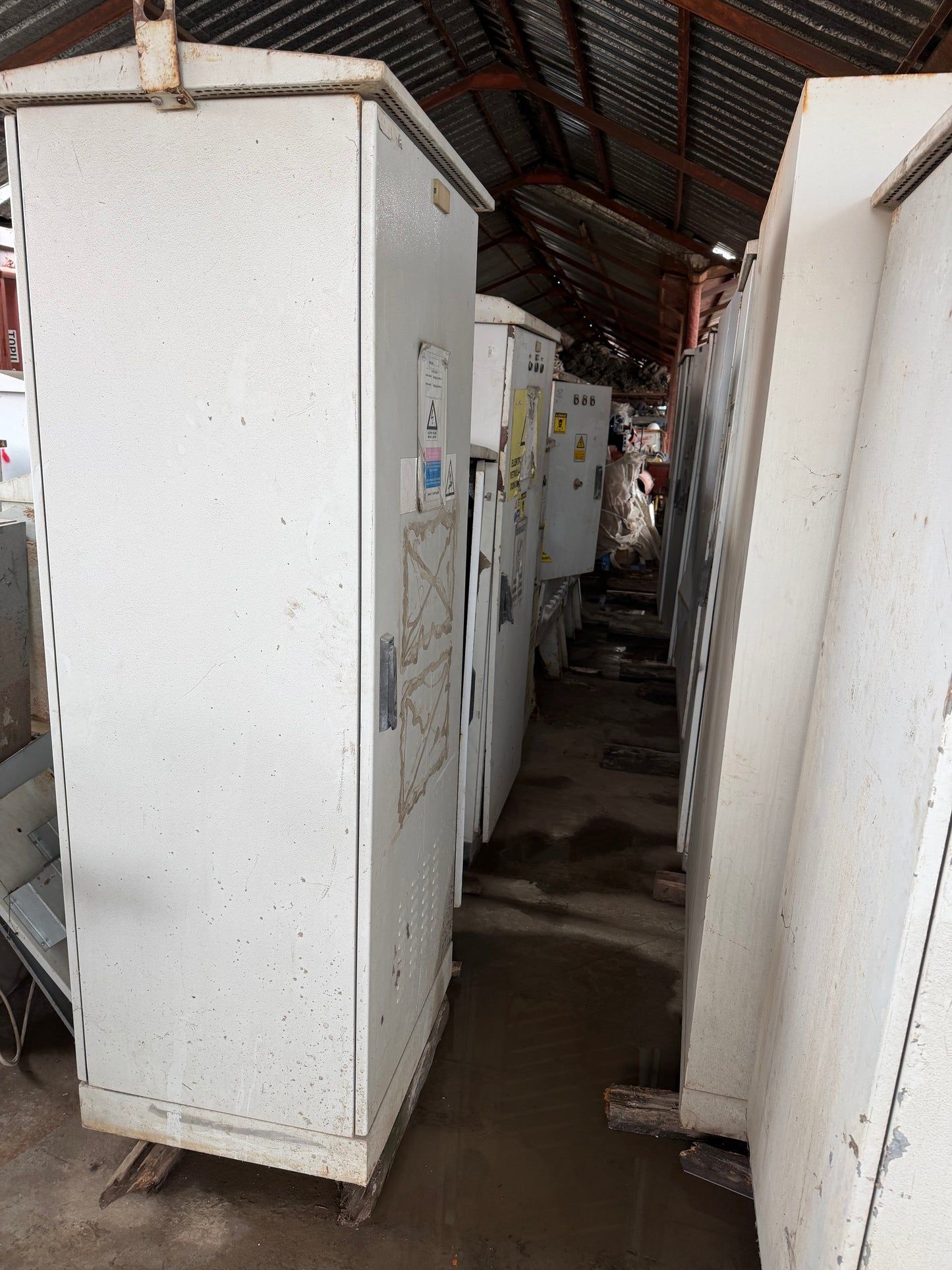 Elektrik Panoları Karışık - Her Çeşit Mevcut Toplu Satış