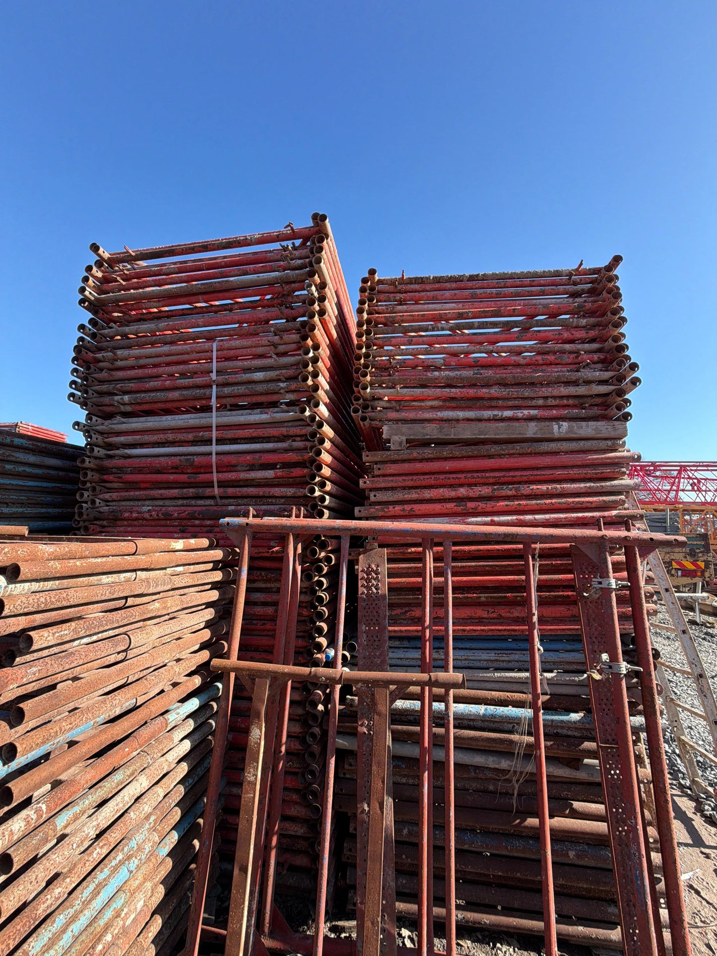 Peri 4mm Masa İskele 150x150 / 150x180 – 320 Ayak – İkinci El