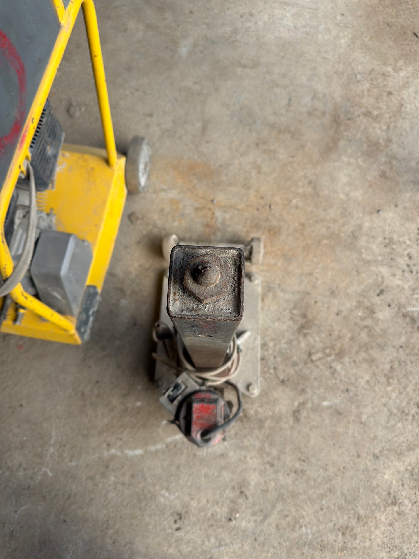 Milwaukee Heavy Duty Diamond Core Drill - Elmas Karot Delme Makinesi
