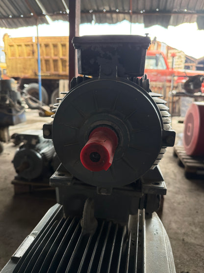 Gamak AGM2E 132M4 Motor - Endüstriyel Motor