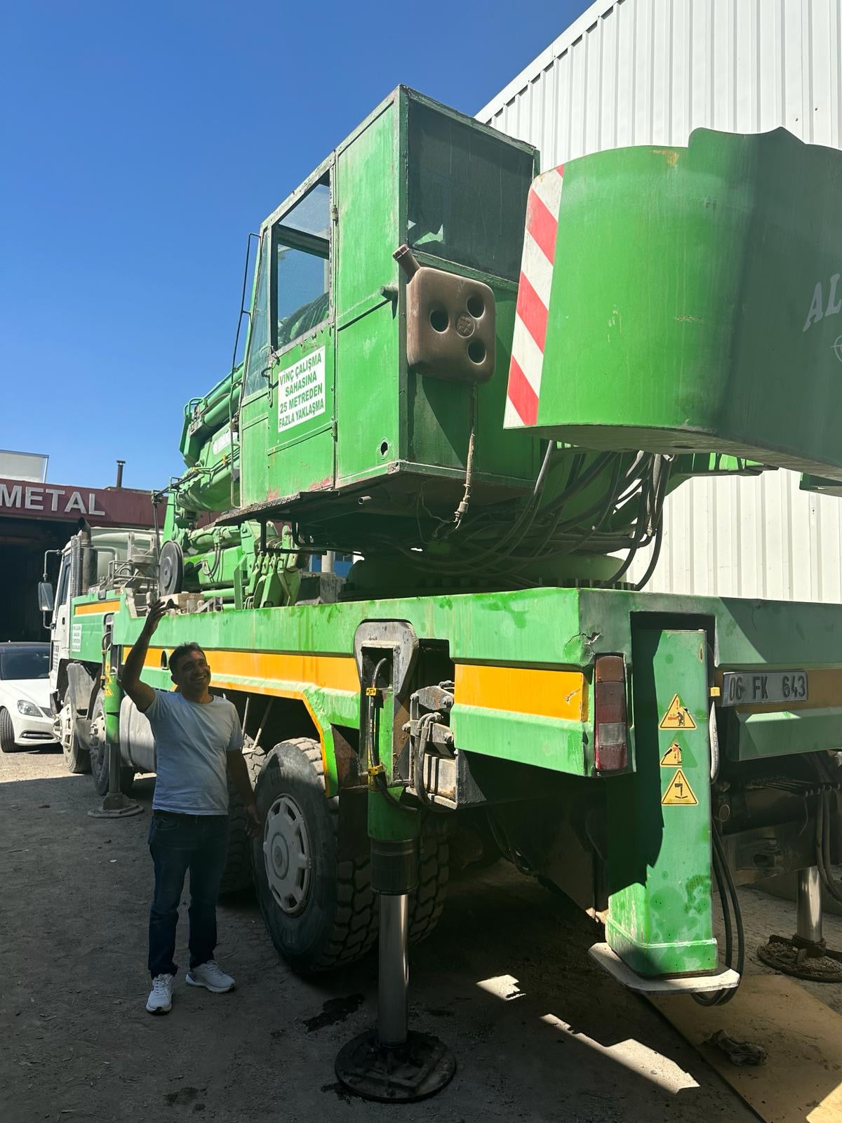 65 Ton Kardelen Vinç 2008 Model Tertemiz - Şantiye Ekipmanı
