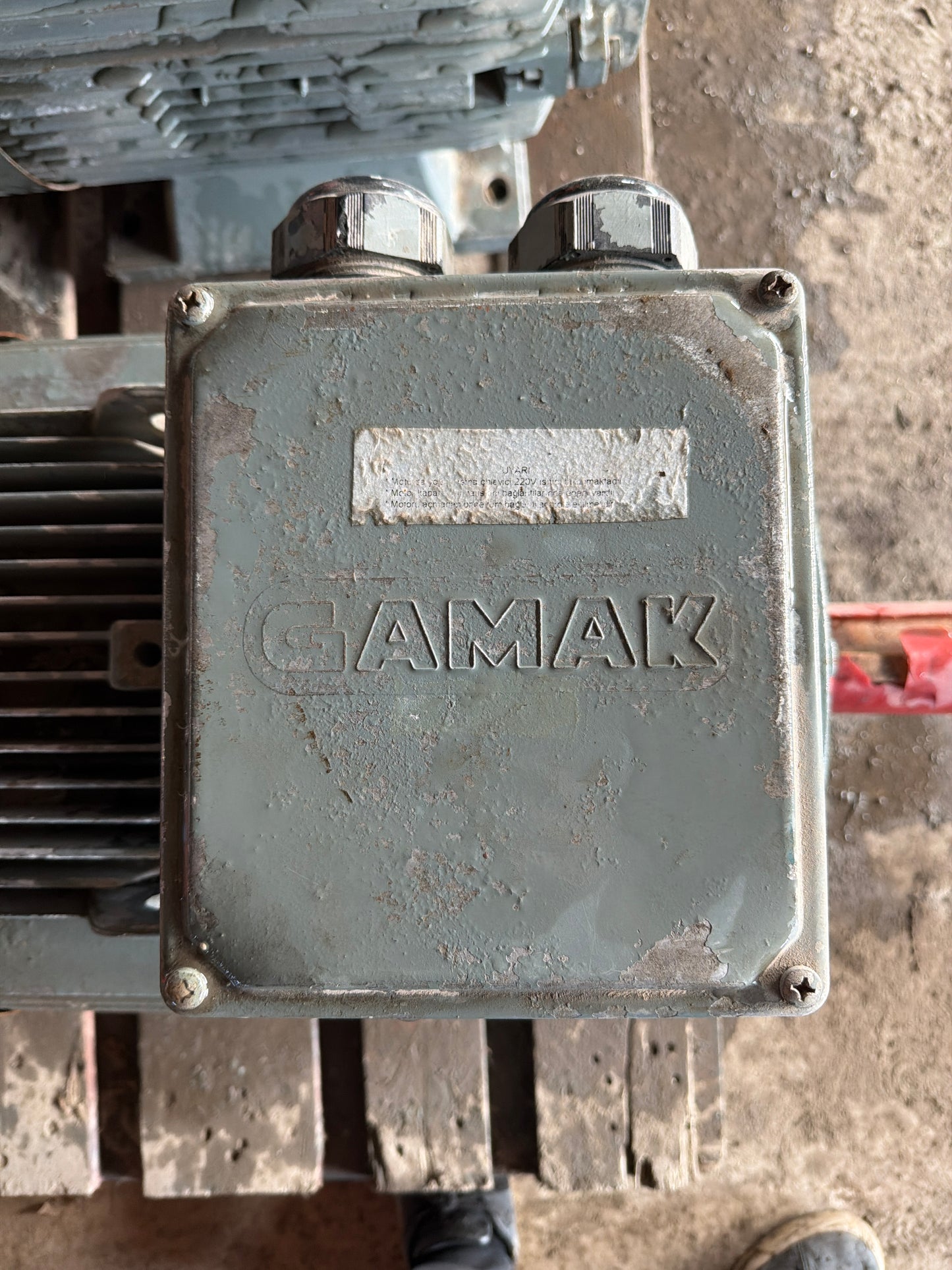 Gamak AGM2E 200 L 4 Motor - Endüstriyel Motor