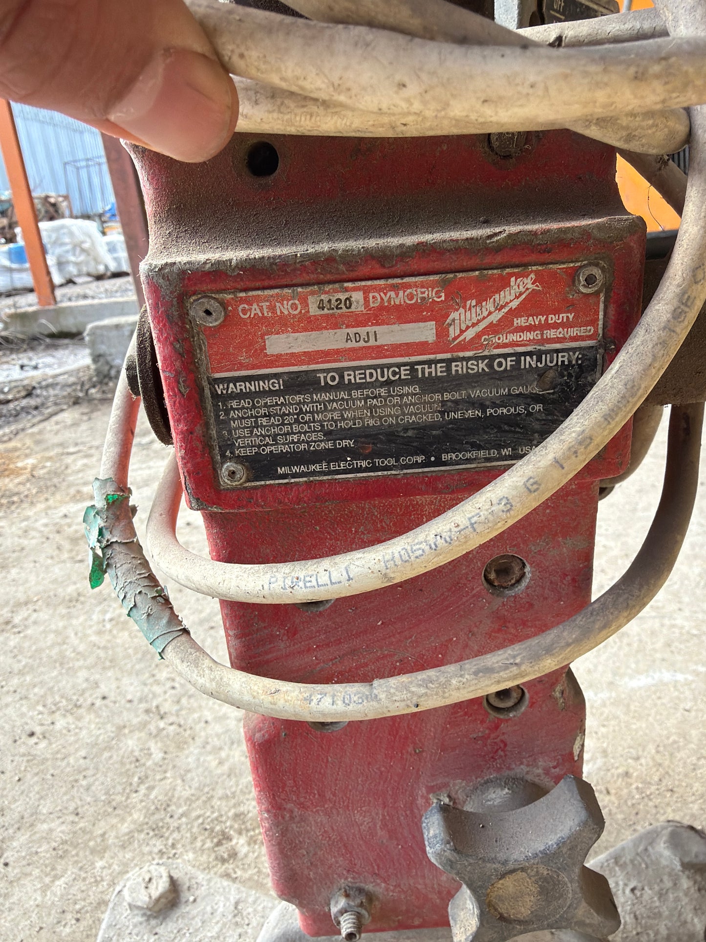 Milwaukee Heavy Duty Diamond Core Drill - Elmas Karot Delme Makinesi