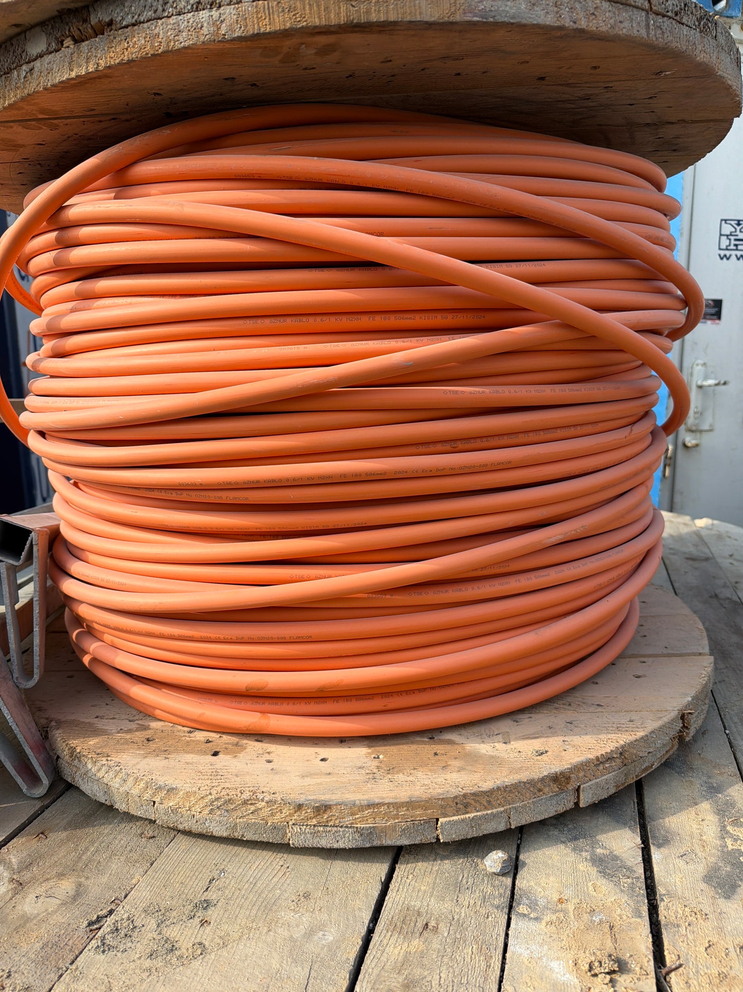 Öznur Kablo N2XH FE 180 5x6 - 350 metre Elektrik Kablosu