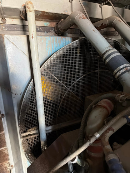 680 kVA Cummins Kabinli Jeneratör – 4254 Saat – İkinci El Temiz