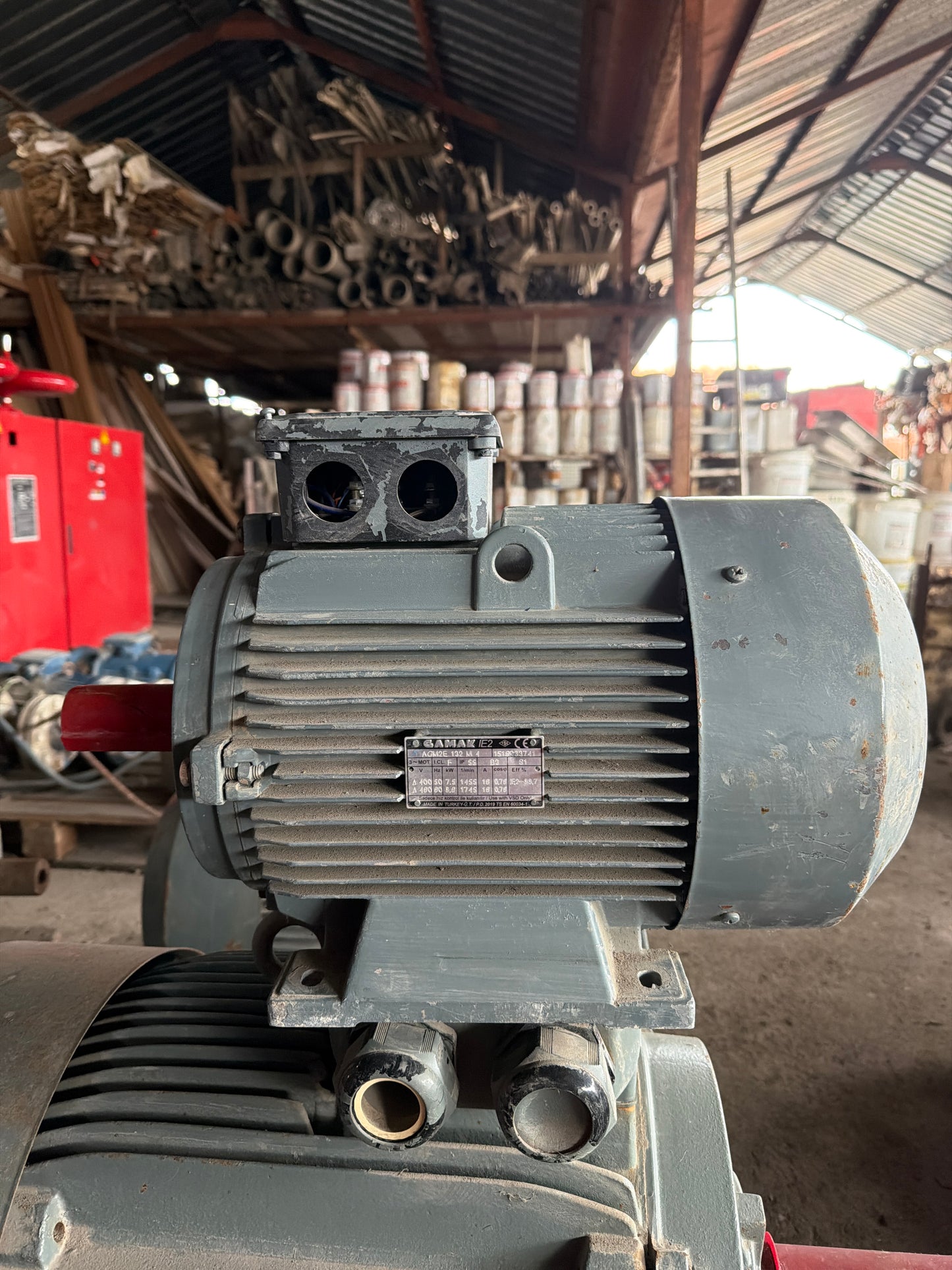 Gamak AGM2E 132M4 Motor - Endüstriyel Motor