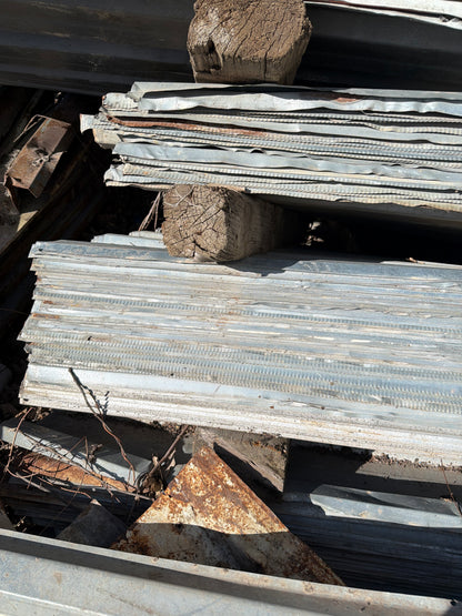 İkinci El Çatı Sacı 2-4 Metre Karışık Boy – 2500 Adet Stok