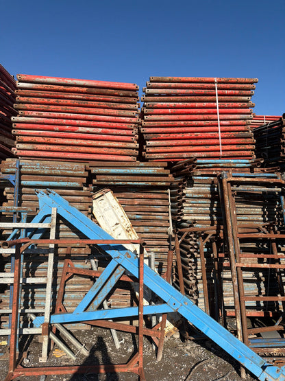 Peri 4mm Masa İskele 150x150 / 150x180 – 320 Ayak – İkinci El