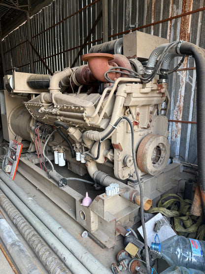 Aksa 1625 kVA Jeneratör - Cummins Motor 490 Saat + Transfer Panosu