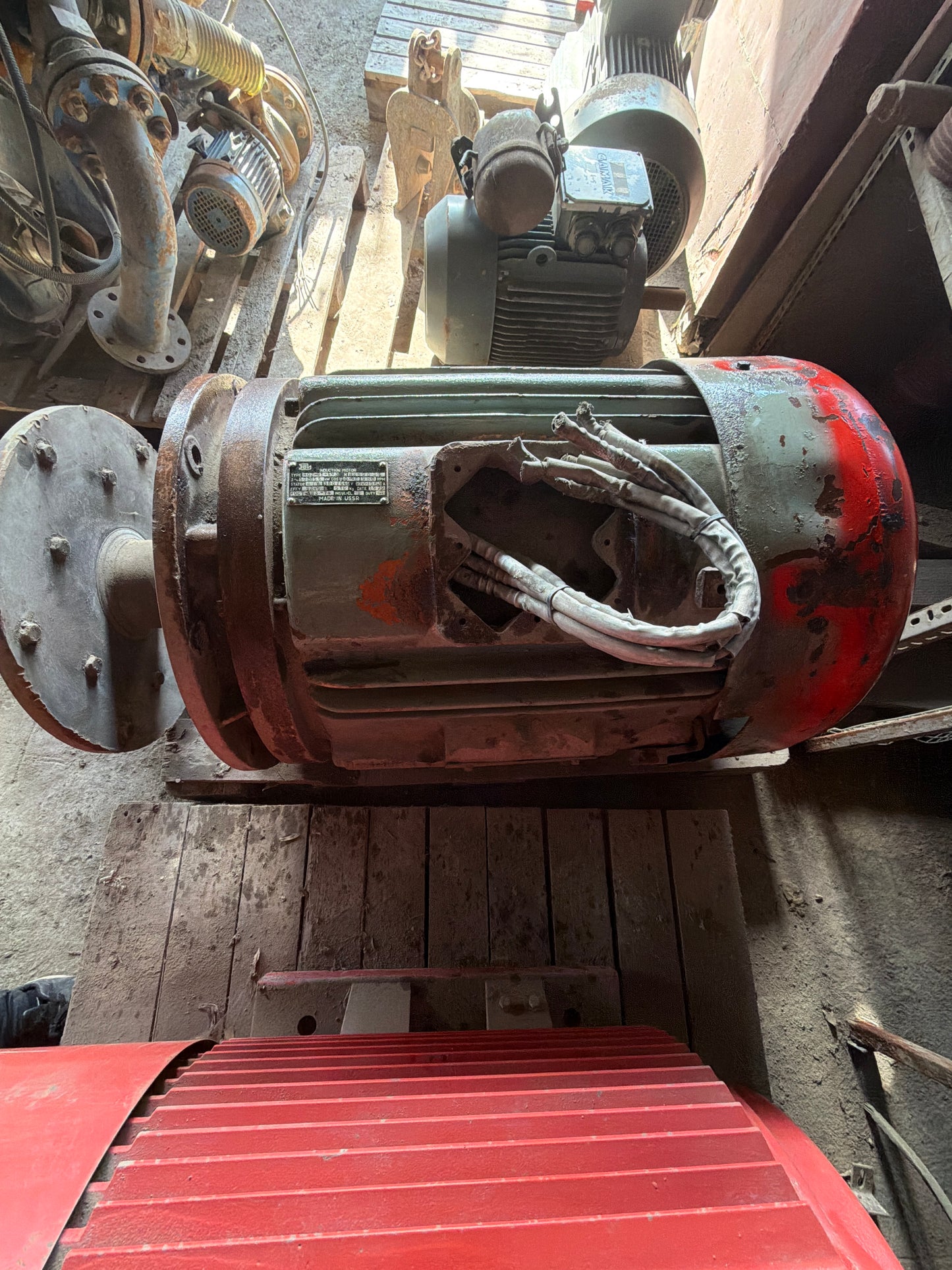 Endüstriyel Motor Type A02-91-693 - 516 kg