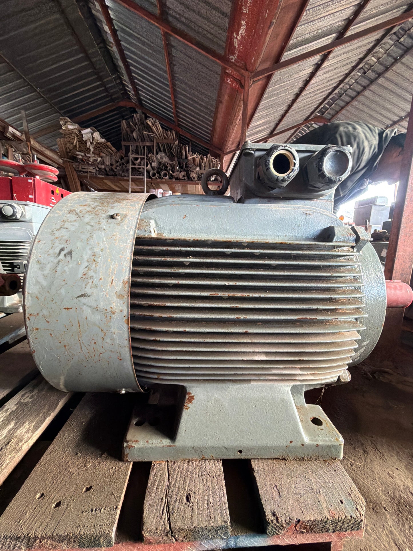 Gamak GM2E 225 S4 Motor - Endüstriyel Motor
