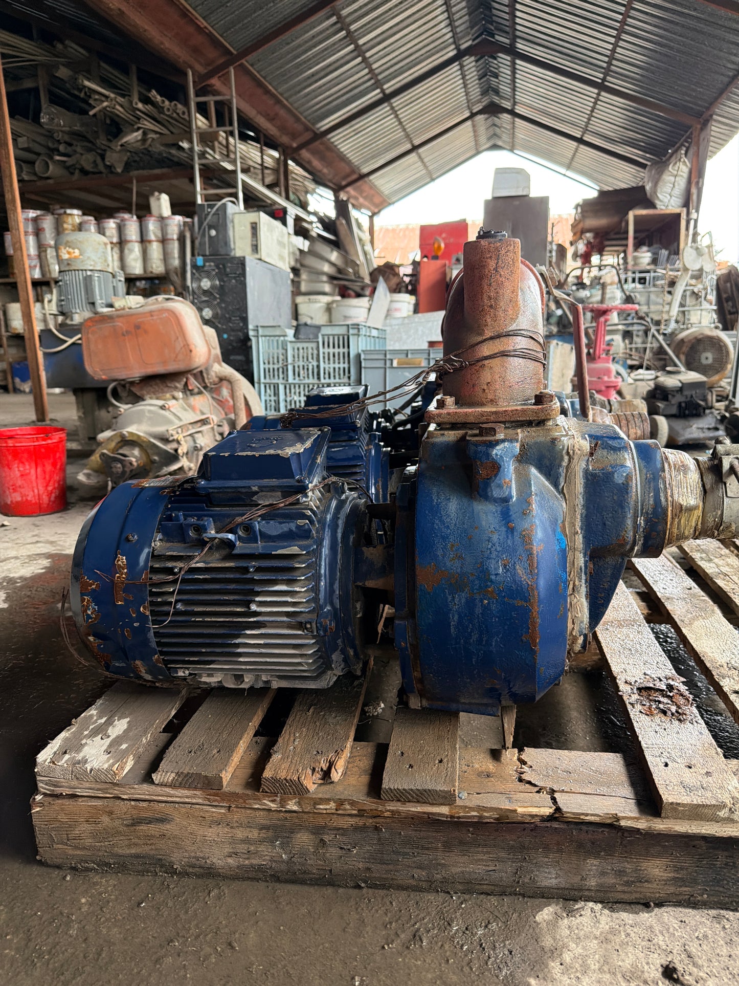 Akmisan VKM100 Su Pompası - 2020 Model TSE Belgeli Omega Motor